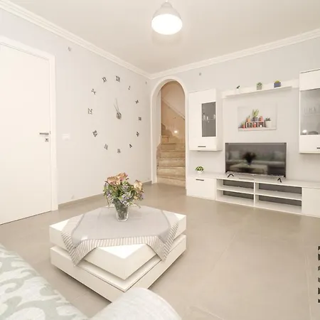 Eugenia House Fasano